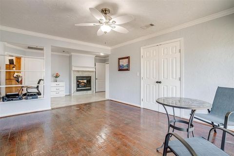 A home in Red Oak