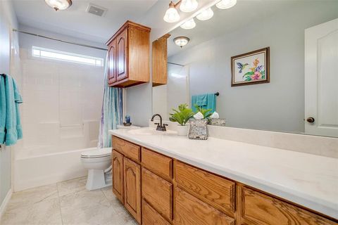 A home in Red Oak
