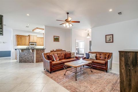 A home in Red Oak