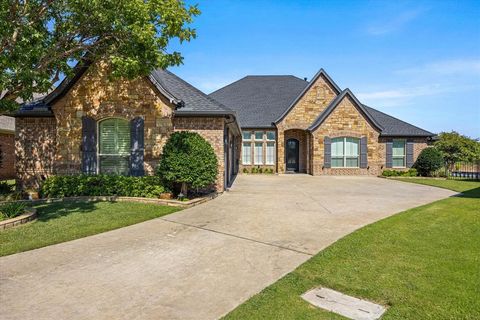 1203 Huntington Cove Court Granbury TX 76048
