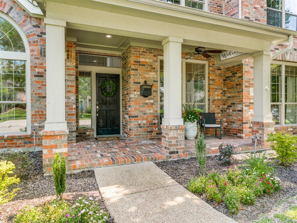 2270 Magic Mantle Drive