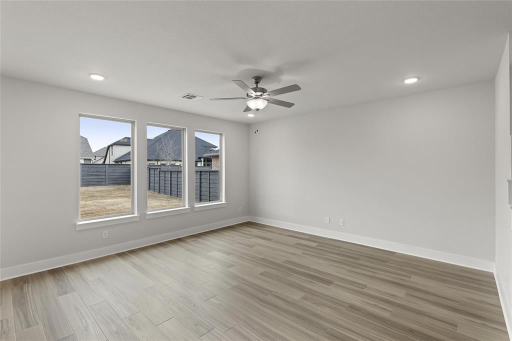 7024 Dragonfly Lane
