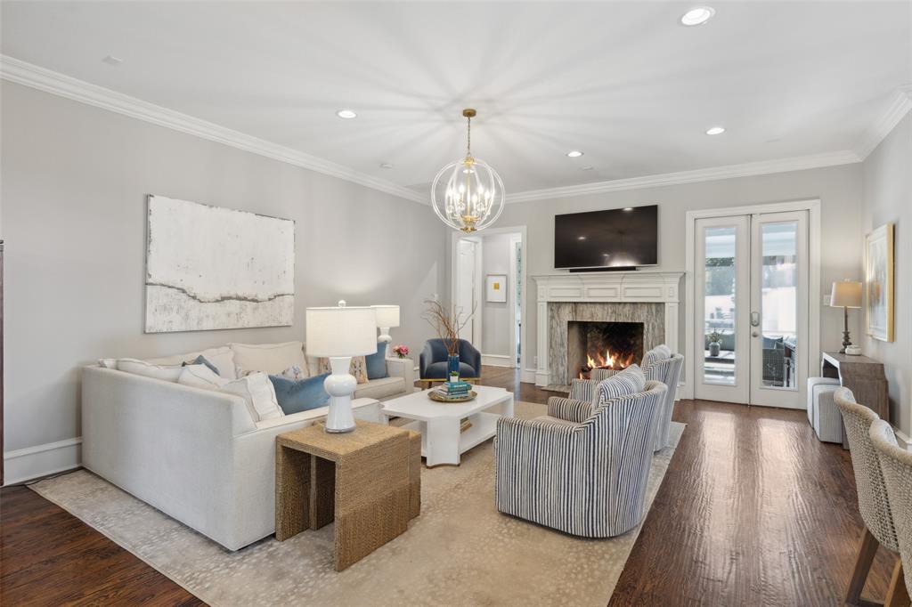 Lakeshore Hills Rev - Residential