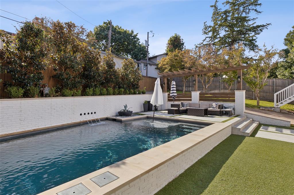 Lakeshore Hills Rev - Residential