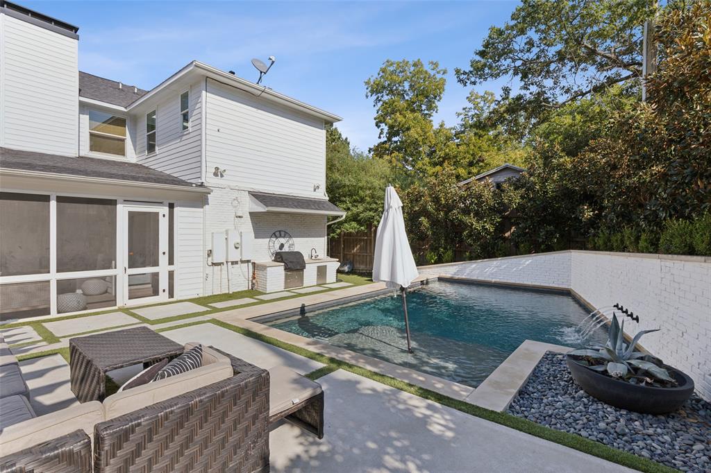 Lakeshore Hills Rev - Residential