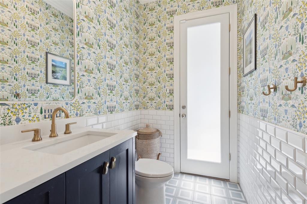 Lakeshore Hills Rev - Residential