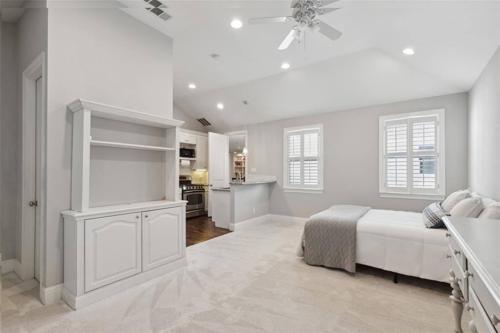 Lakeshore Hills Rev - Residential