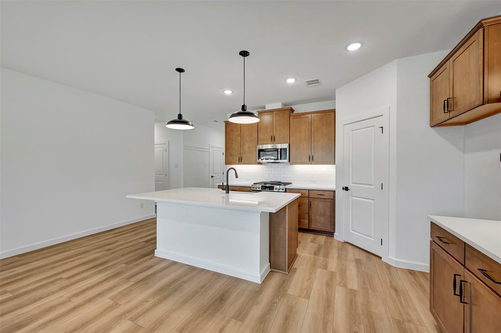 Rolling Ridge - Residential