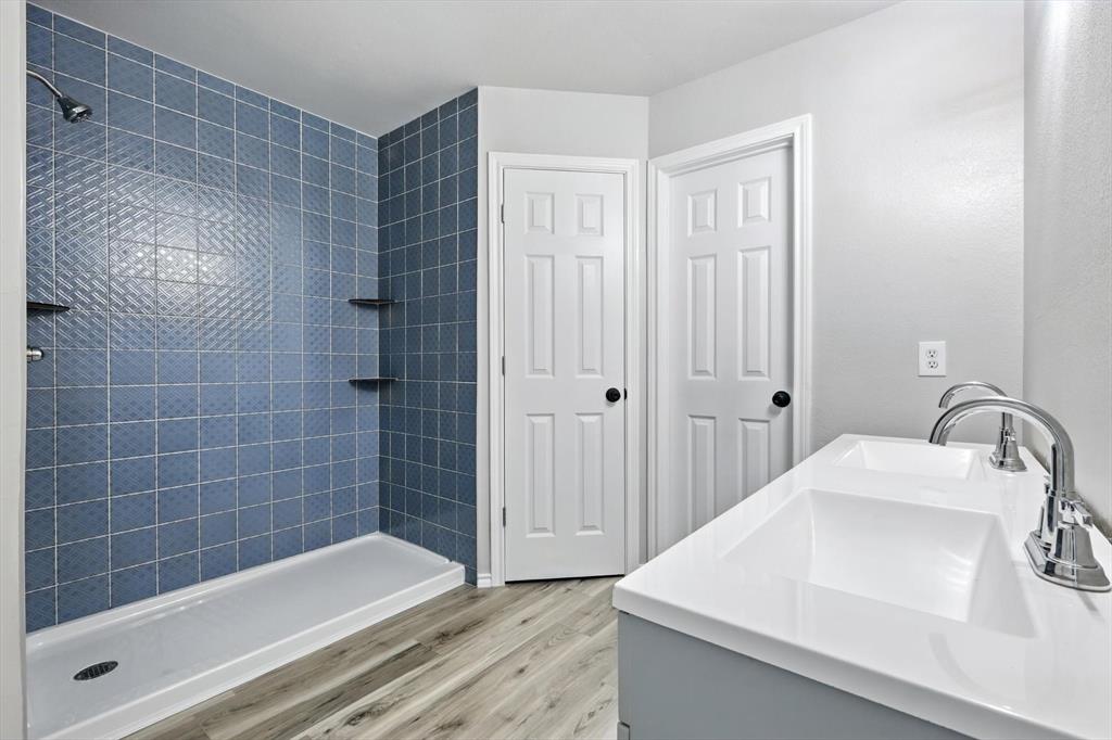 Crescent Oaks Beach Estates - Residential