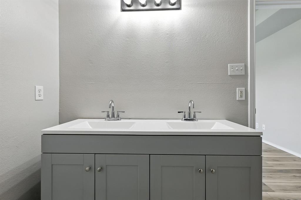 Crescent Oaks Beach Estates - Residential