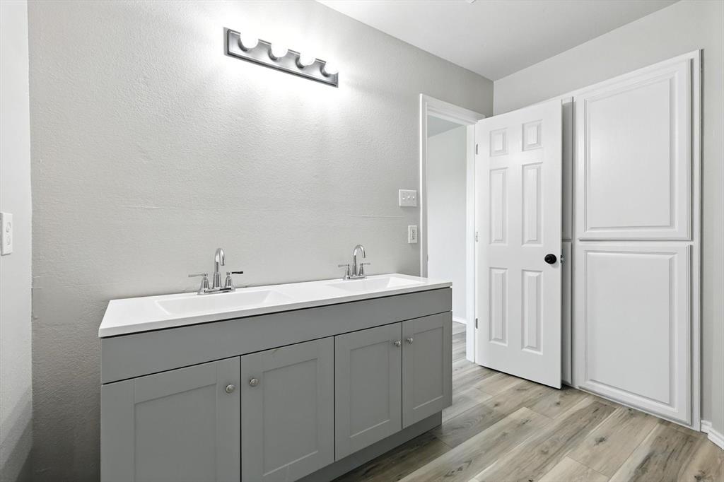 Crescent Oaks Beach Estates - Residential