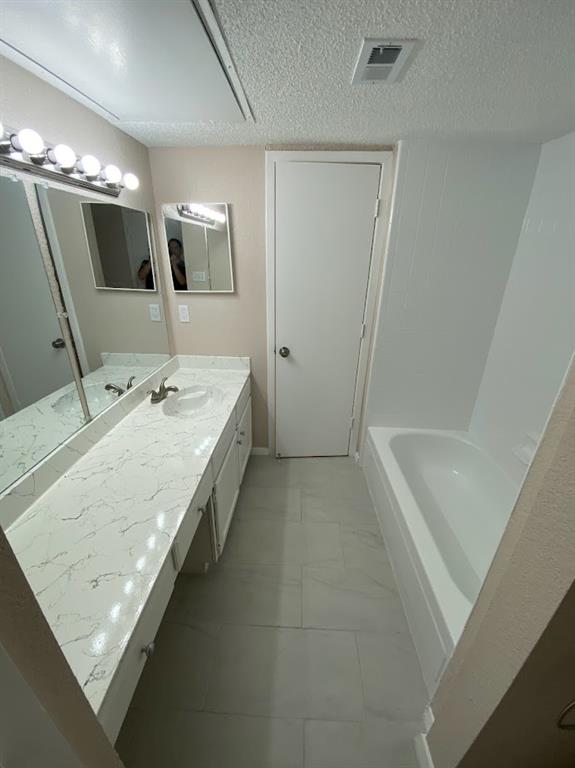 WINGATE CONDOMINIUM - Residential