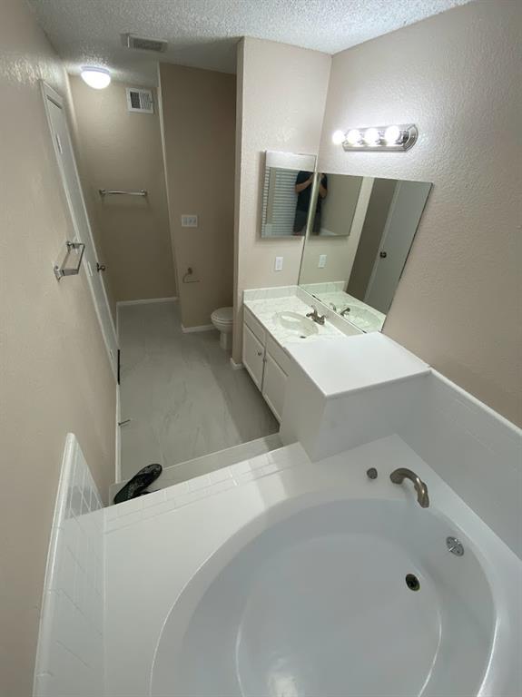 WINGATE CONDOMINIUM - Residential