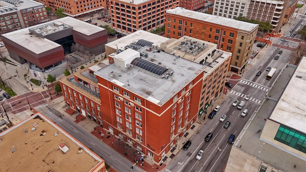 Elm Place Residences - Residential