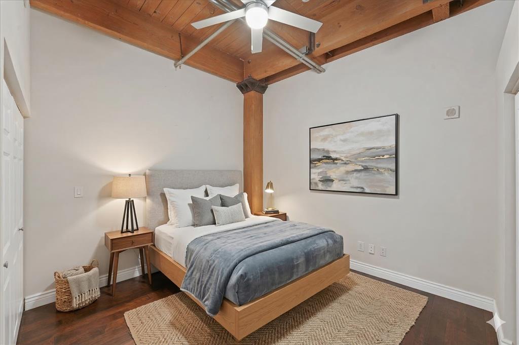 Elm Place Residences - Residential