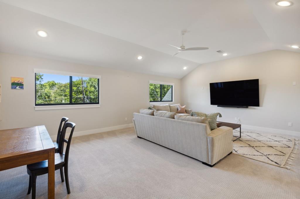 Lake Ridge Estates - Residential