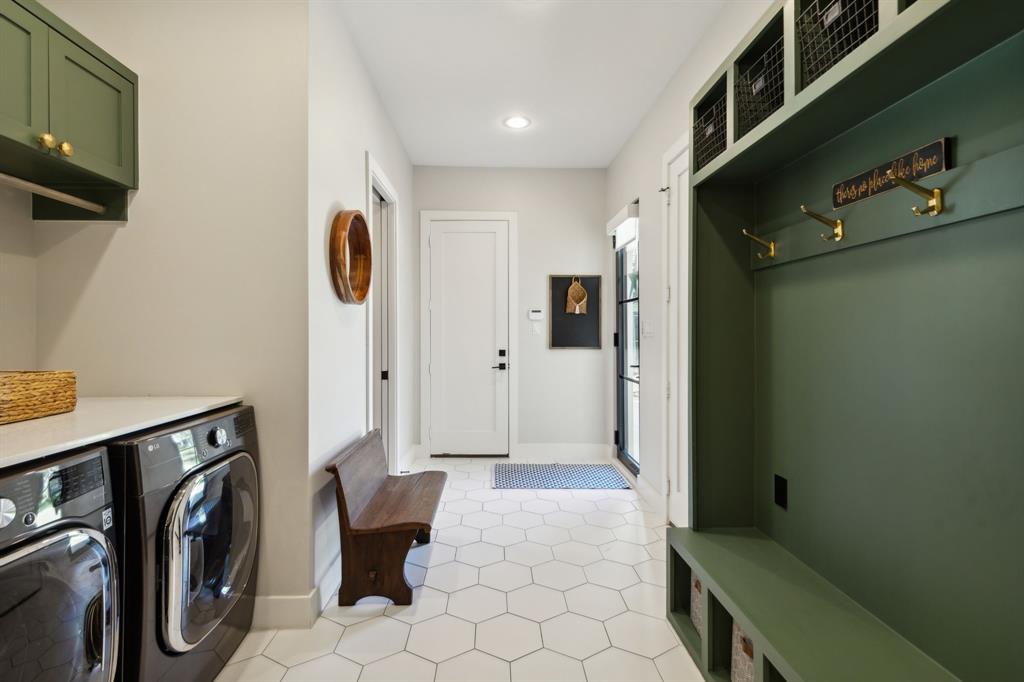 Lake Ridge Estates - Residential