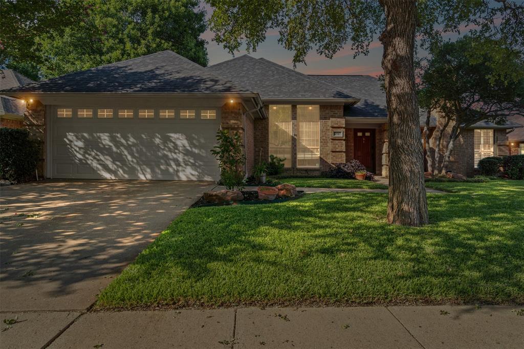 2517 Woodfield Way