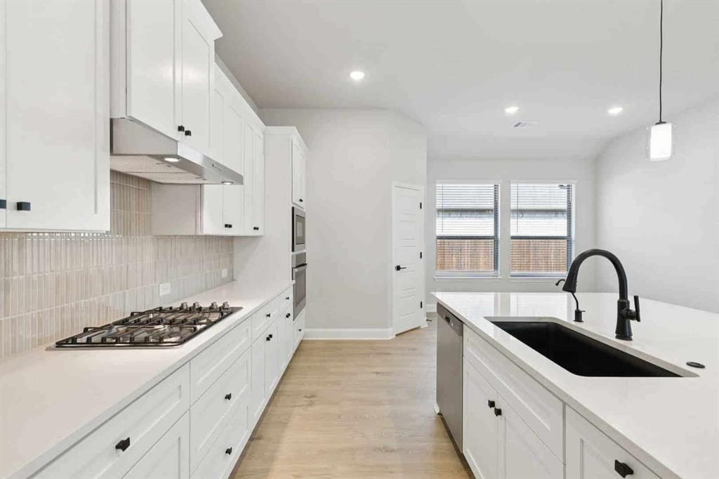 Oaks of North Grove - Residential