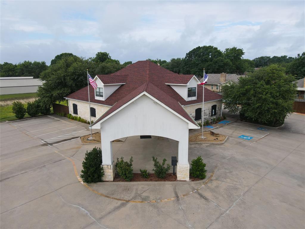 Center At Gallagher Drive - Commercial Sale