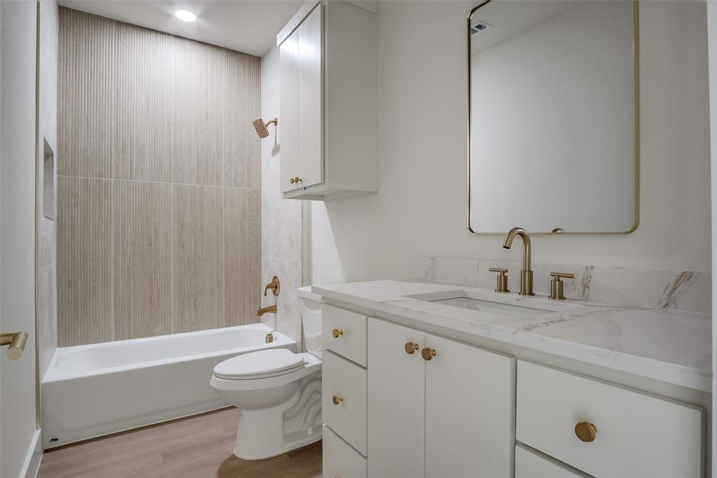 commanche cove - Residential