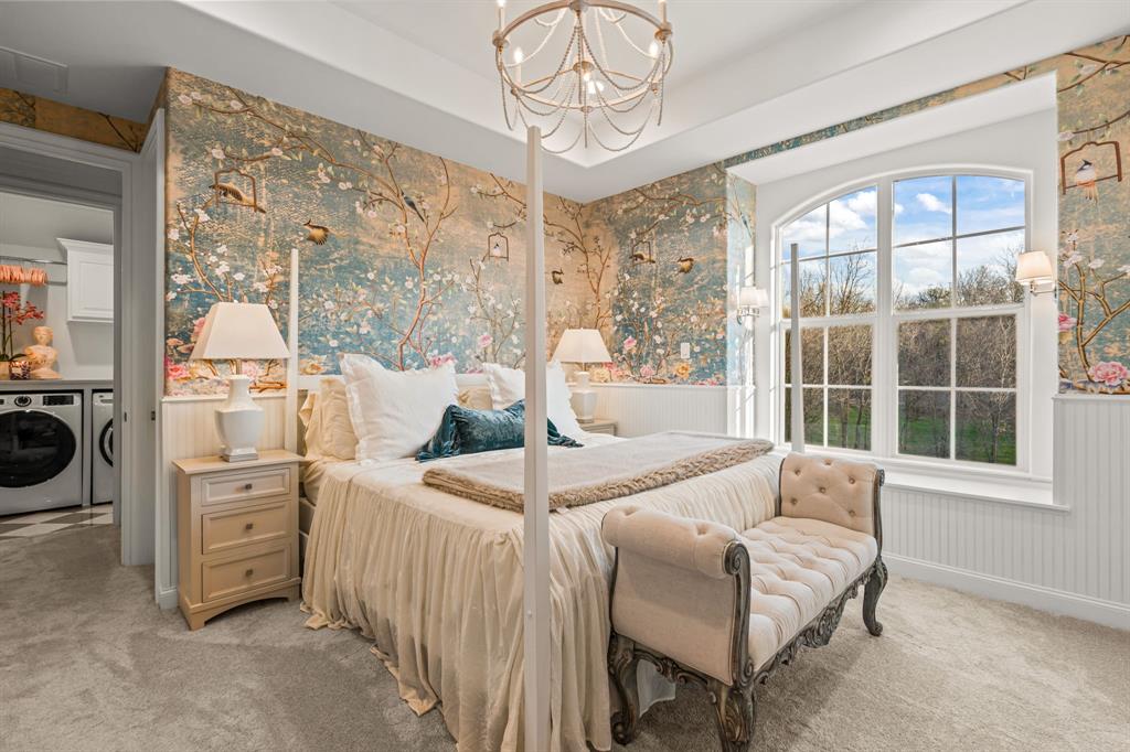 Haines Hollow - Residential