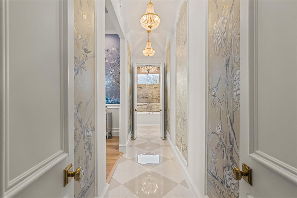 Haines Hollow - Residential