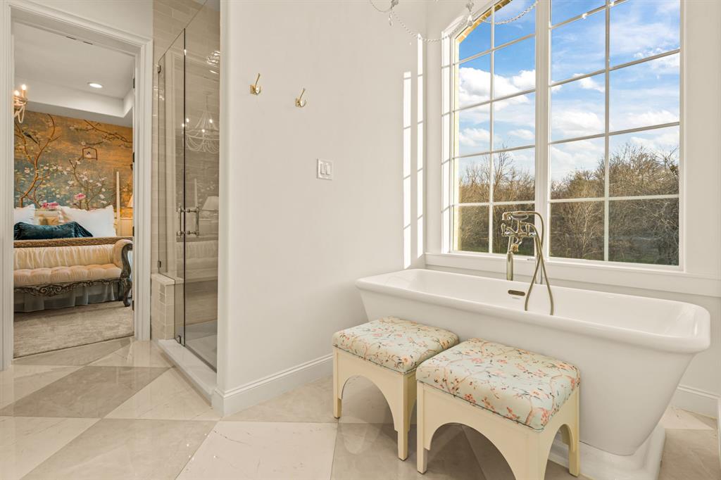 Haines Hollow - Residential