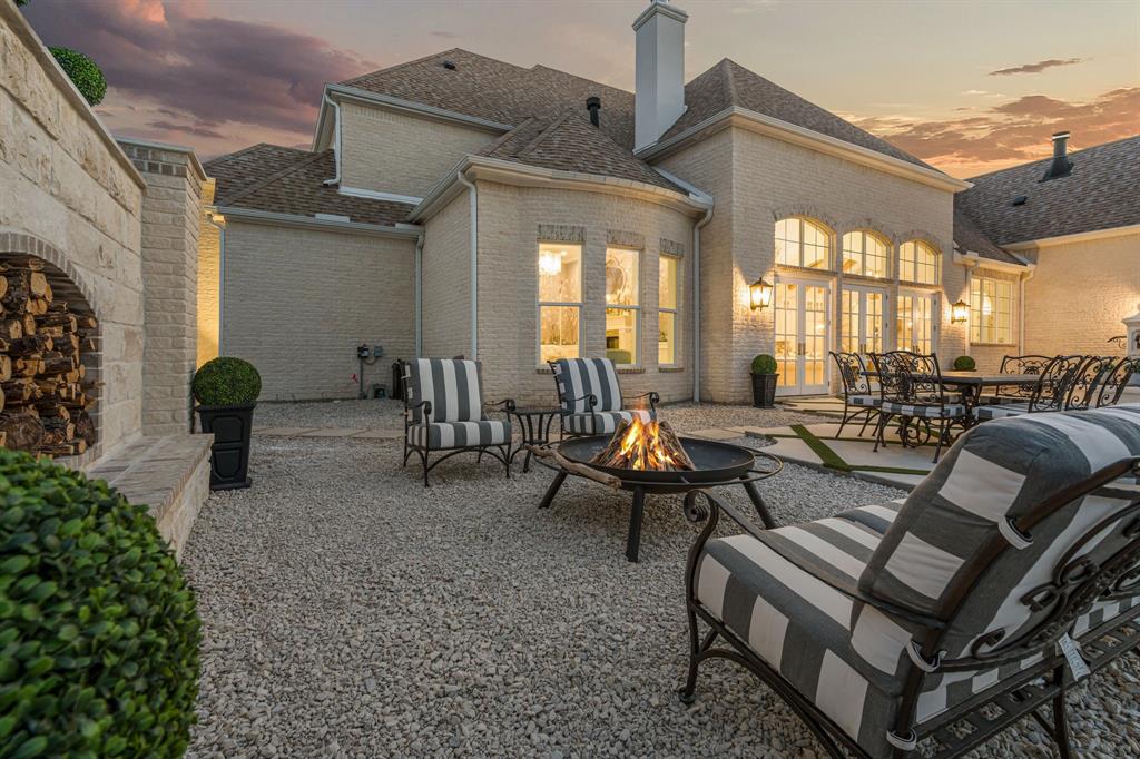 Haines Hollow - Residential