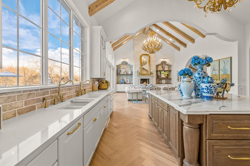 Haines Hollow - Residential