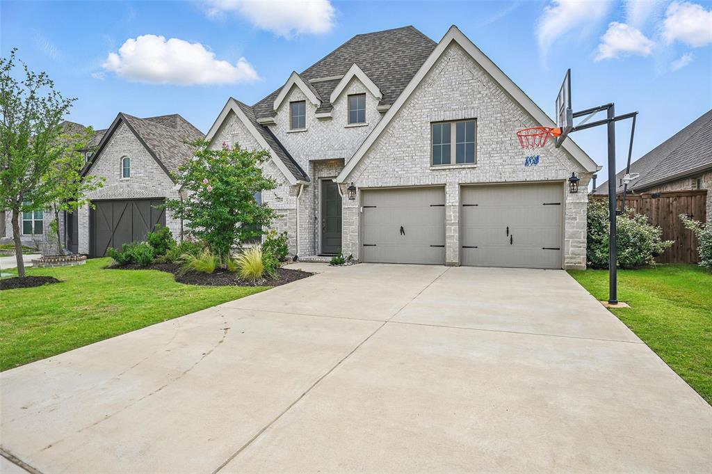 1419 Misty Pasture Way