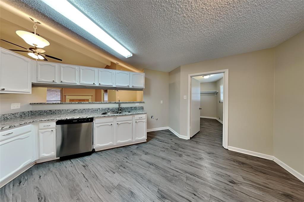 Cross Creek East 2 - Residential Lease