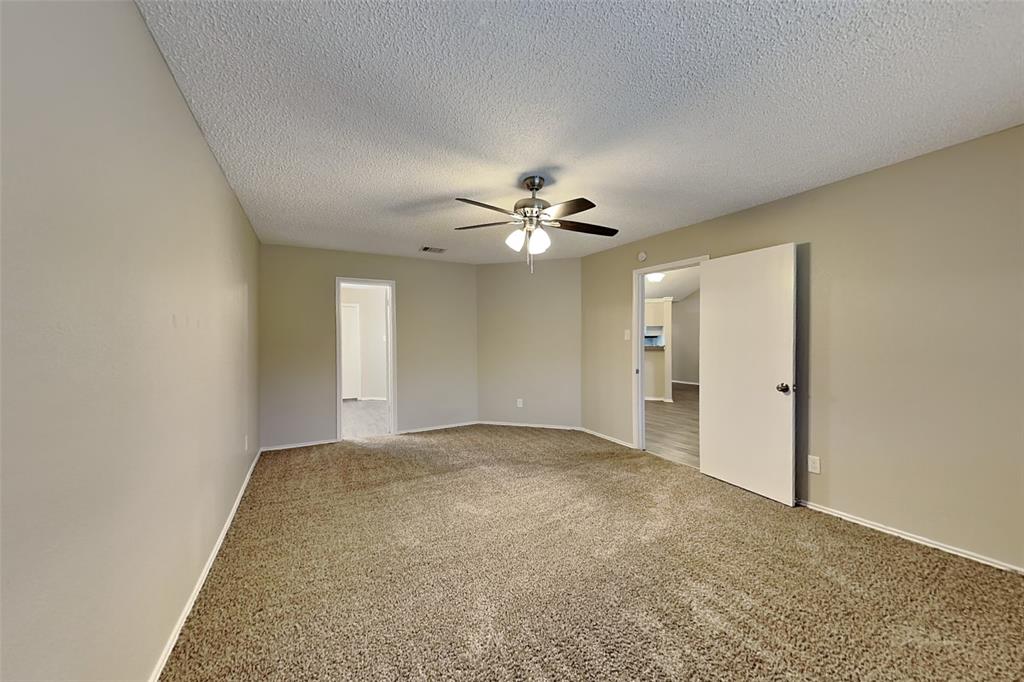 Cross Creek East 2 - Residential Lease