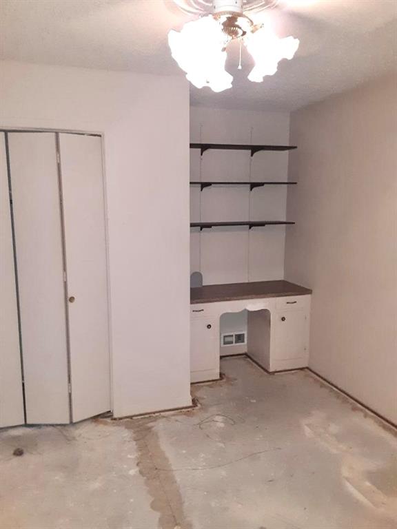 Sherwood Forest Estate - Residential