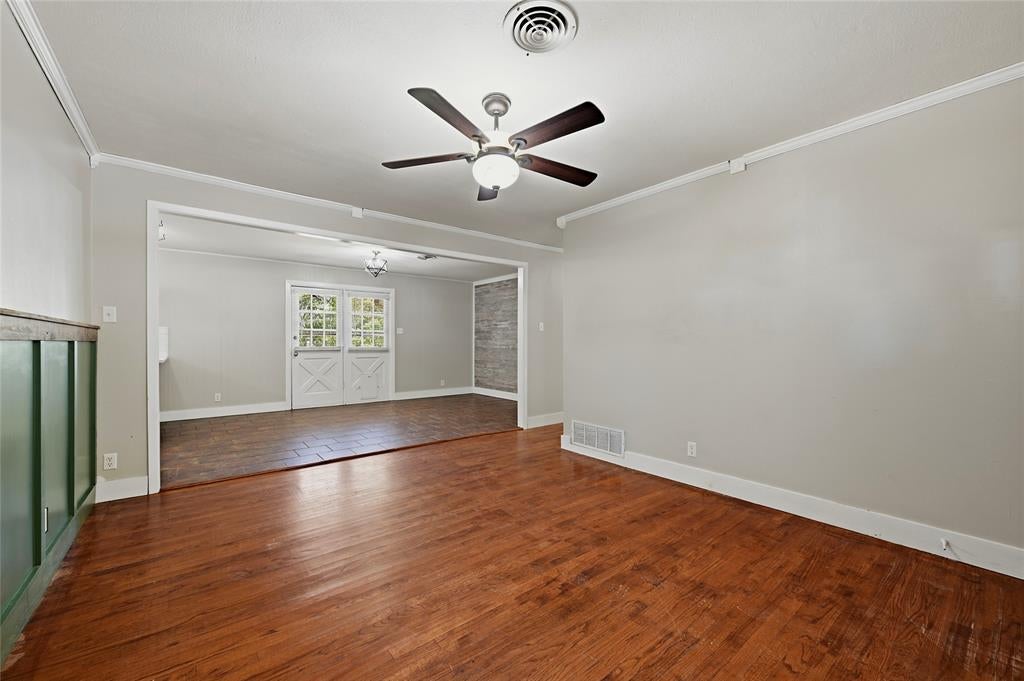 1303 Lafayette Drive