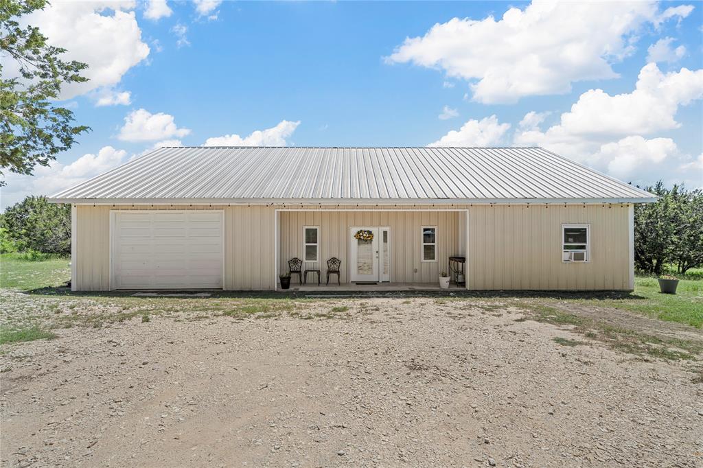 1571 Highland Parkway