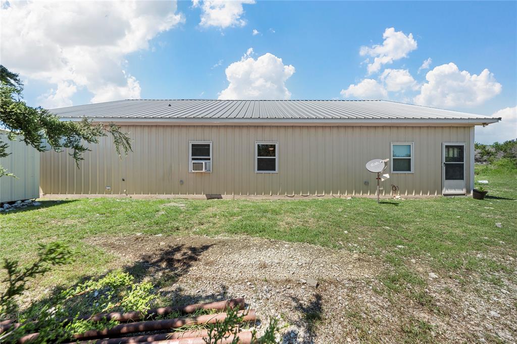 1571 Highland Parkway