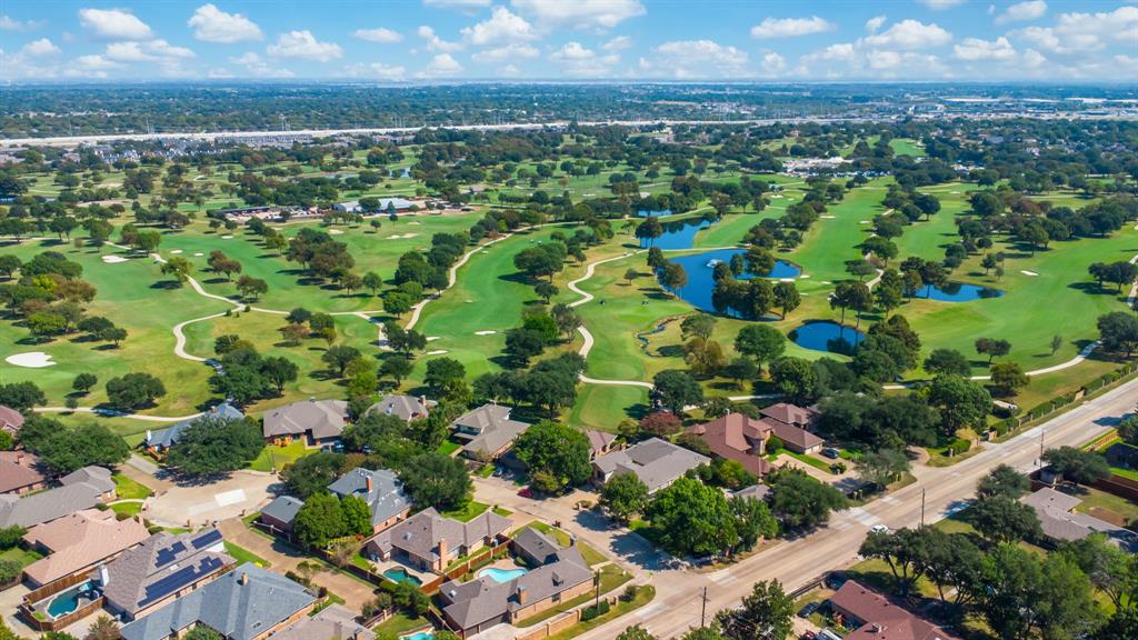 Club Manor - Residential