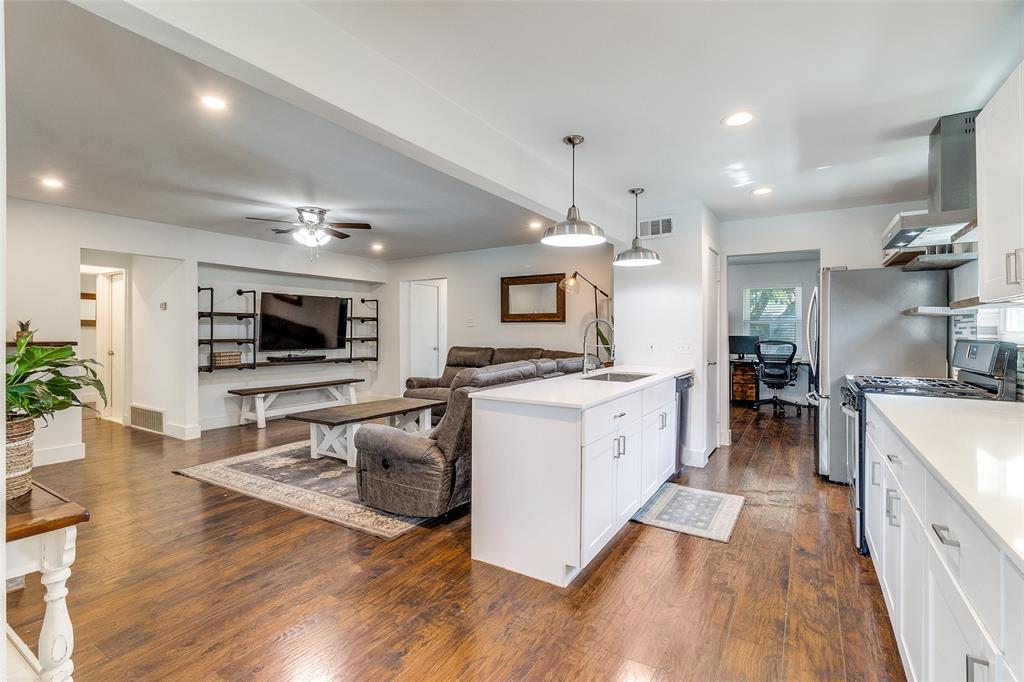 Braeburn Glen - Residential