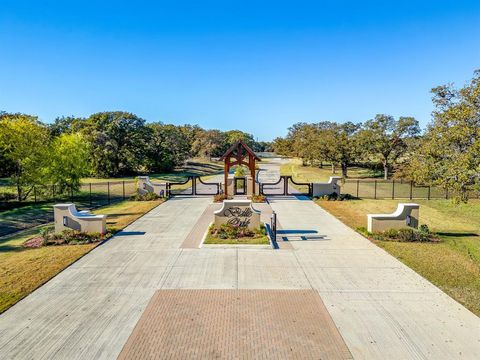 1200 Nottaway Court Burleson TX 76028