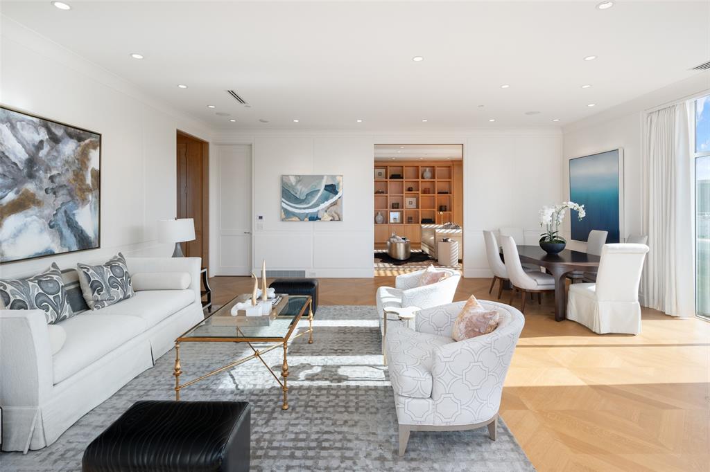 Mansion Residence - Residential