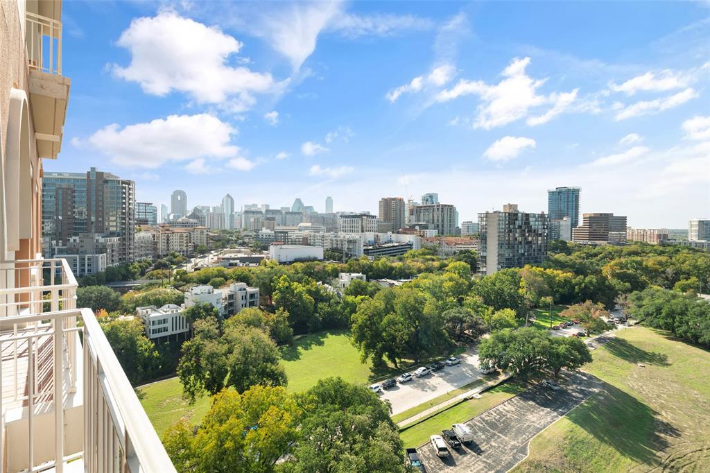 Mansion Residence - Residential