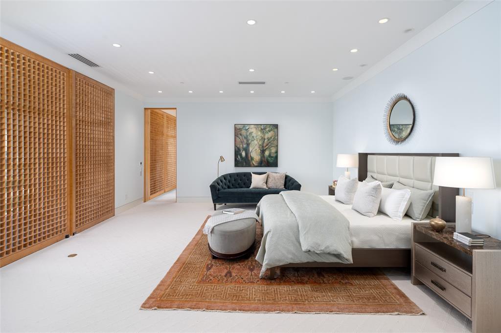 Mansion Residence - Residential