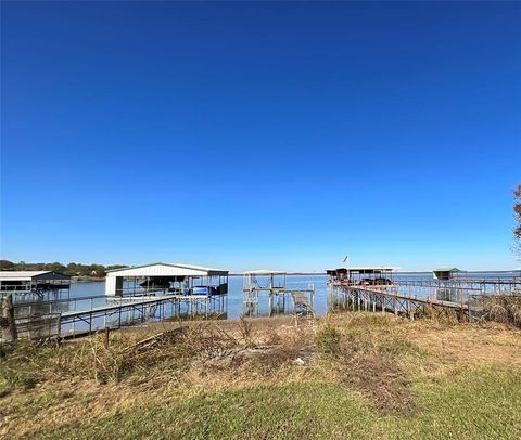 A home in West Tawakoni