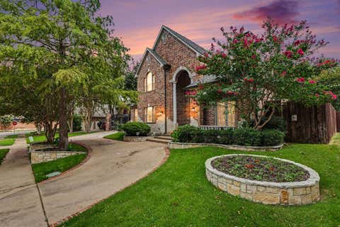Photo of 195 Chaucer Court, Coppell, TX 75019 (MLS # 21304625)