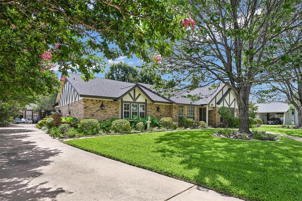 3705 Briarhaven Lane