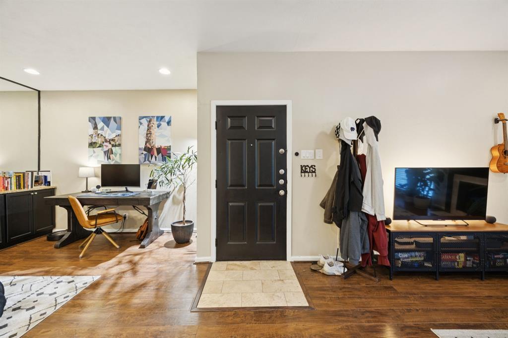 8601 Park Lane 726