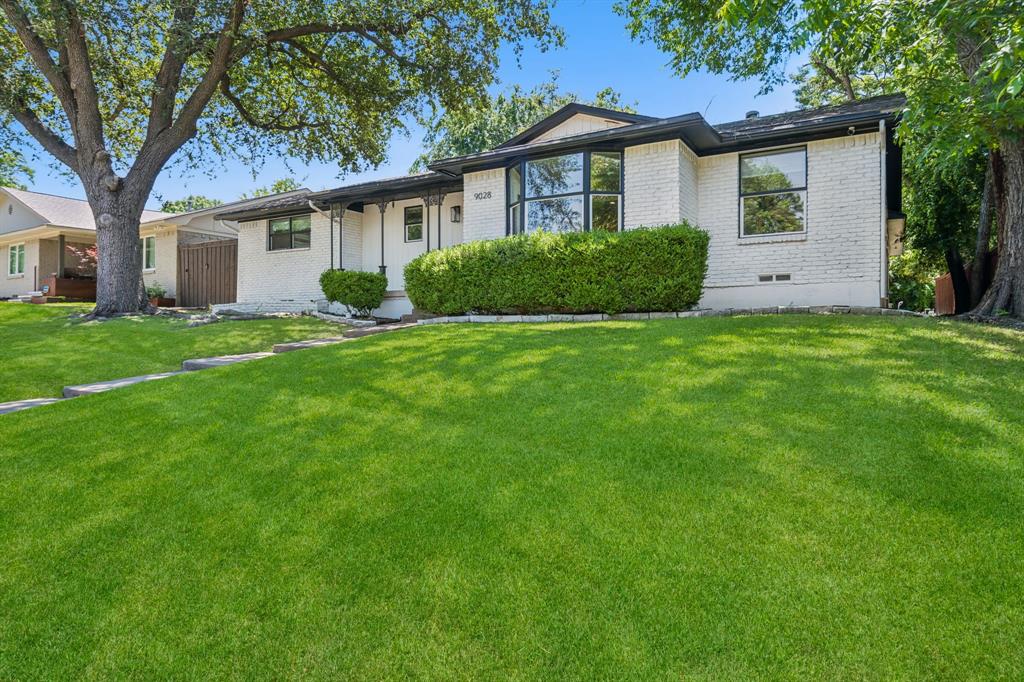 9028 Fringewood Drive