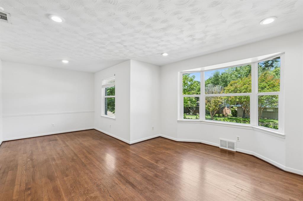 9028 Fringewood Drive