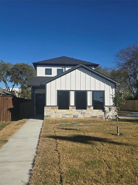 2717 Pike Drive Lancaster TX 75134